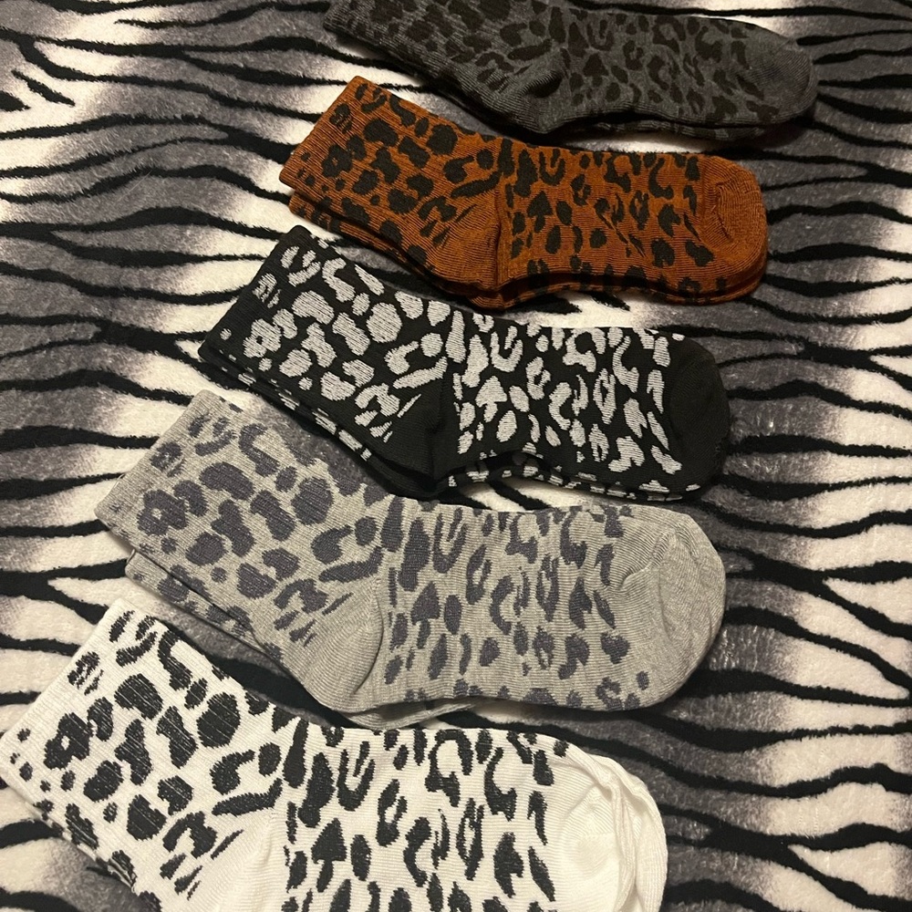 Leopard Print Socks Set - Black, Gray, White, Brown